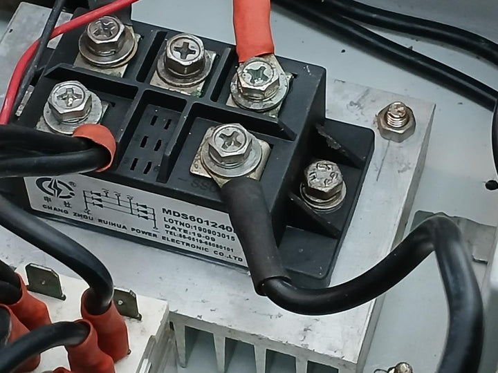 Fcl-3Lh-s15-x120/240 Ashley-edison Industrial Voltage And Frequency Converter