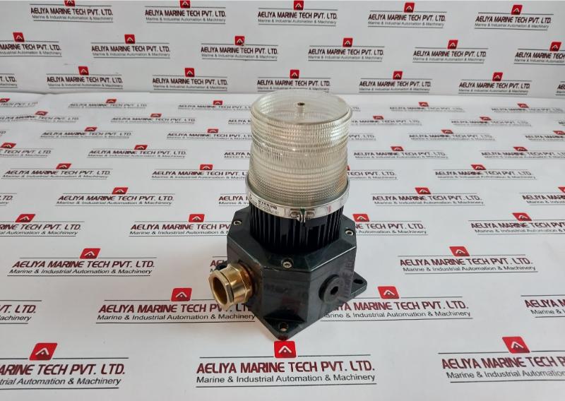 Federal Signal FB2PST White Strobe Warning Light 120V 0.32A 50/60Hz