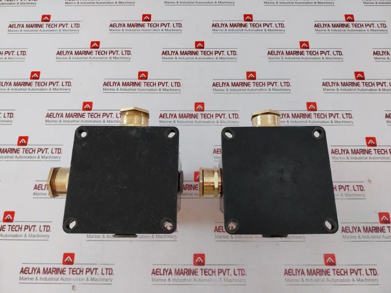 Federal Signal FB2PST Strobe Warning Light 120V 0.32A 50/60Hz Series A4