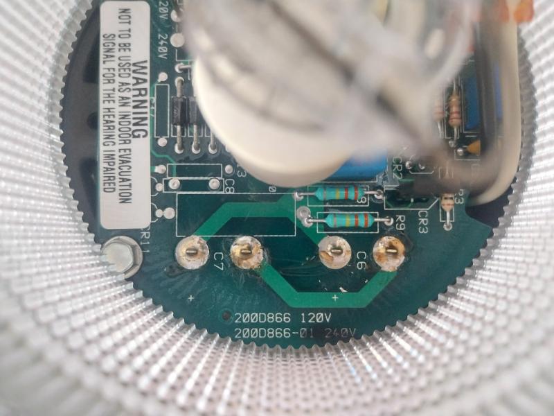 Federal Signal FB2PST Strobe Warning Light 120V 0.32A 50/60Hz Series A4