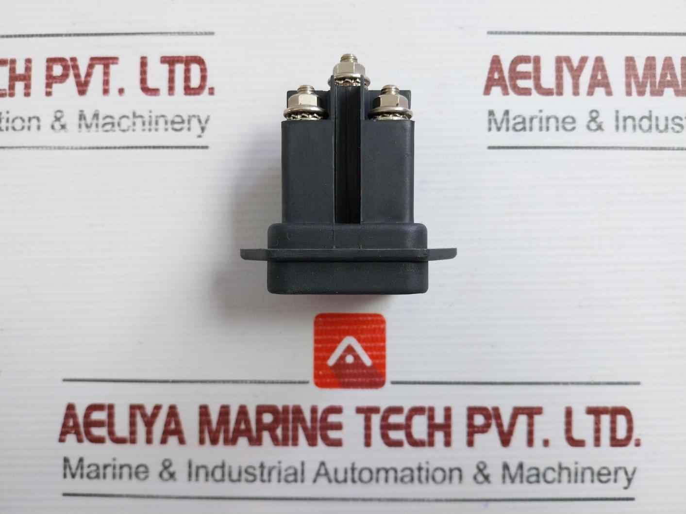 Female Power Connector Ppc 25R-5-a Well Shin 30A 250Vdc