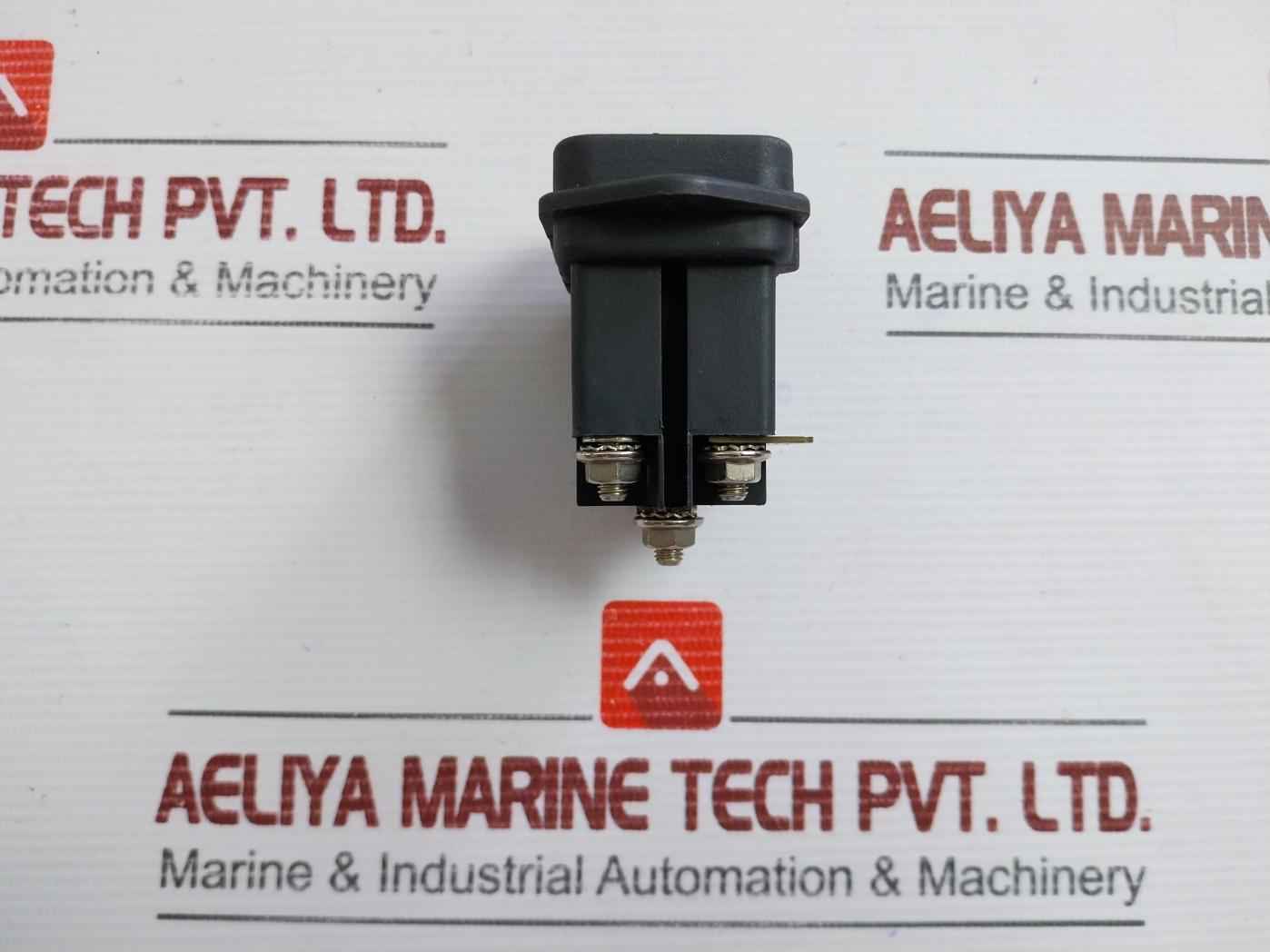 Female Power Connector Ppc 25R-5-a Well Shin 30A 250Vdc