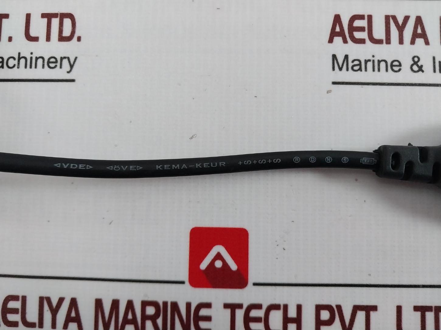 Fengjie Fj-1502A 2Vga Splitter 150 Mhz