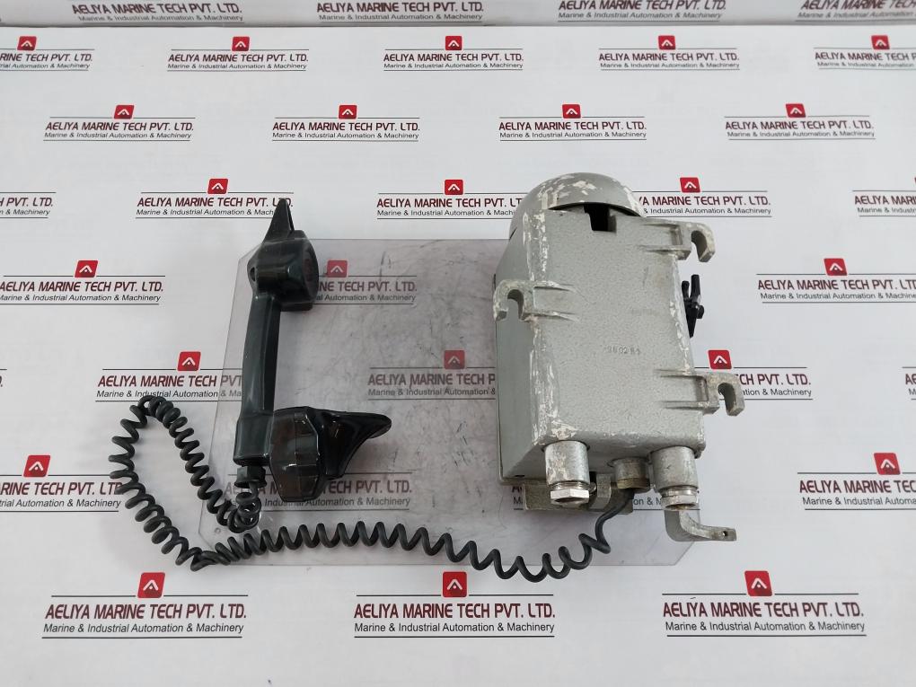 Fernsig Essen 5111 Z Vintage Captain Rotary Telephone 25-50Hz 9602/1480