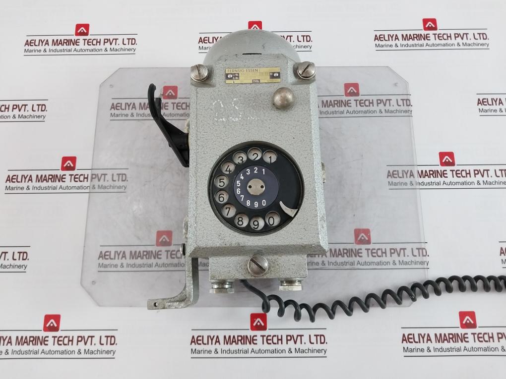 Fernsig Essen 5111 Z Vintage Captain Rotary Telephone 25-50Hz 9602/1480