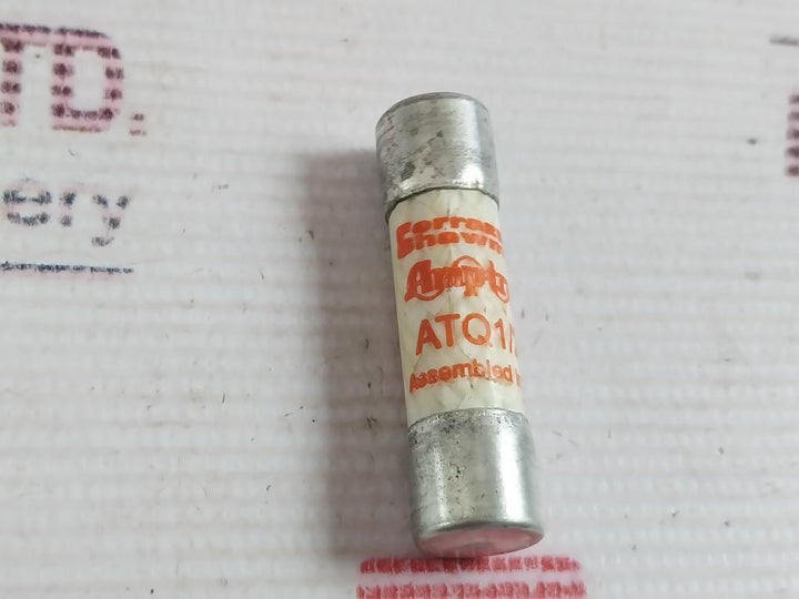 Lot of 5X Ferraz Shawmut Amp-Trap ATQ1/2 Time Delay Fuses