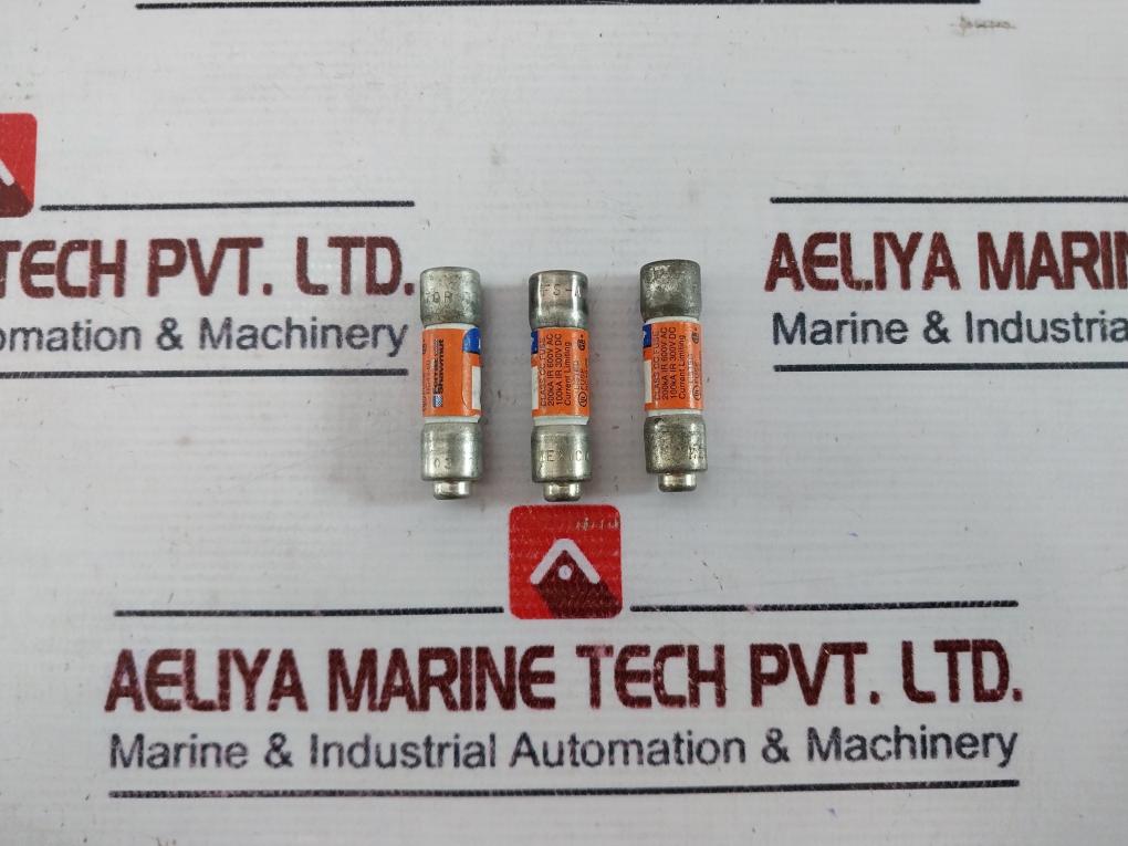 Lot of 3X FERRAZ SHAWMUT ATQR7 Time Delay 600V AC