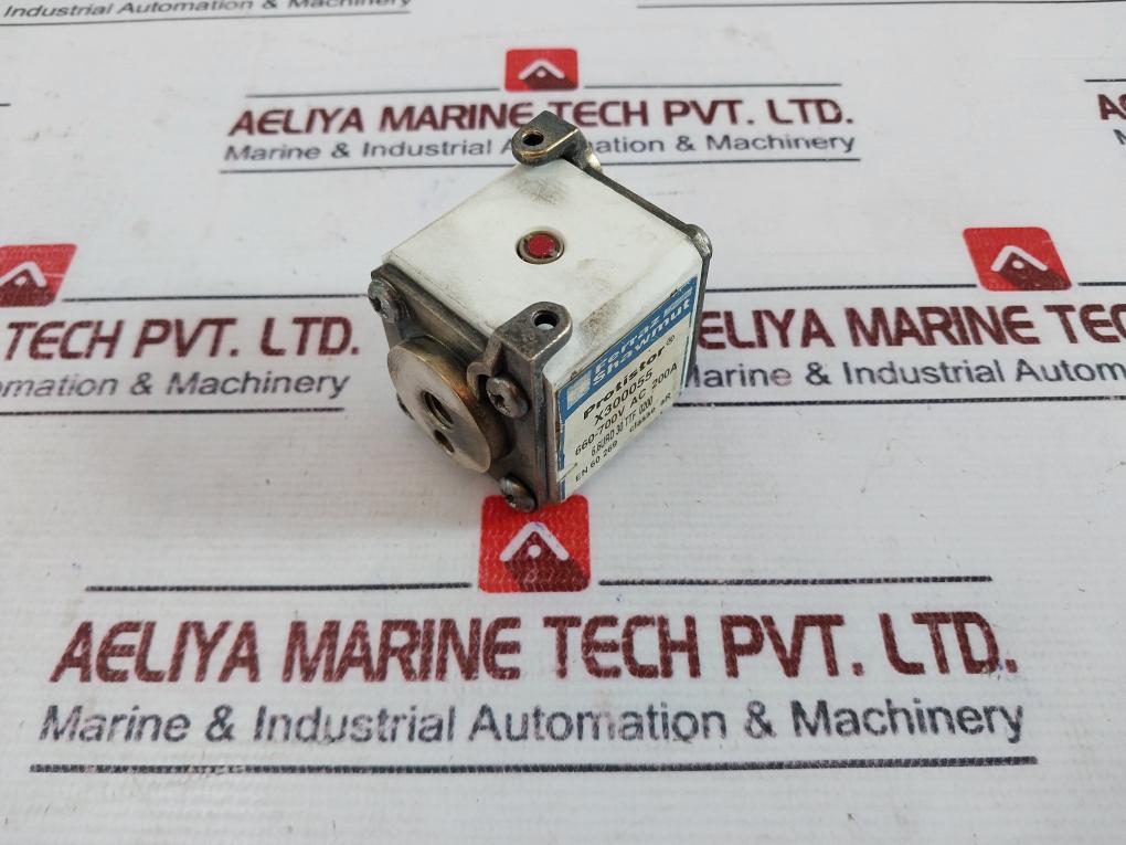 Ferraz Shawmut Protistor X300055 - 660-700V AC 200A - Class AR