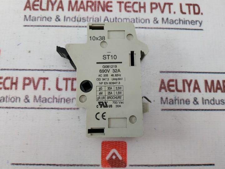 Ferraz Shawmut St10 Fuse Holder G081219 690V 32A