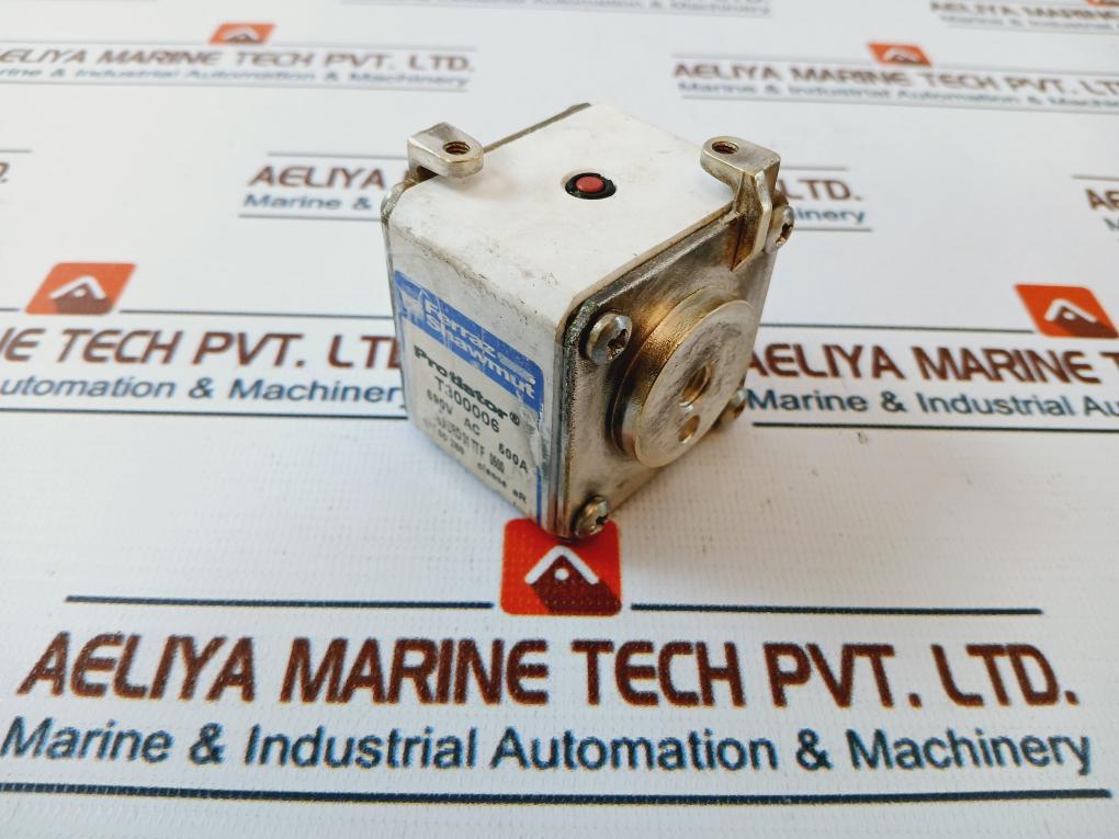 Ferraz Shawmut T300006 Protistor Fuse, 690V AC 500A