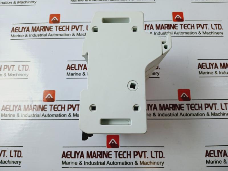 FERRAZ SHAWMUT US6J3I Fuse Holder M211381 600VAC/DC