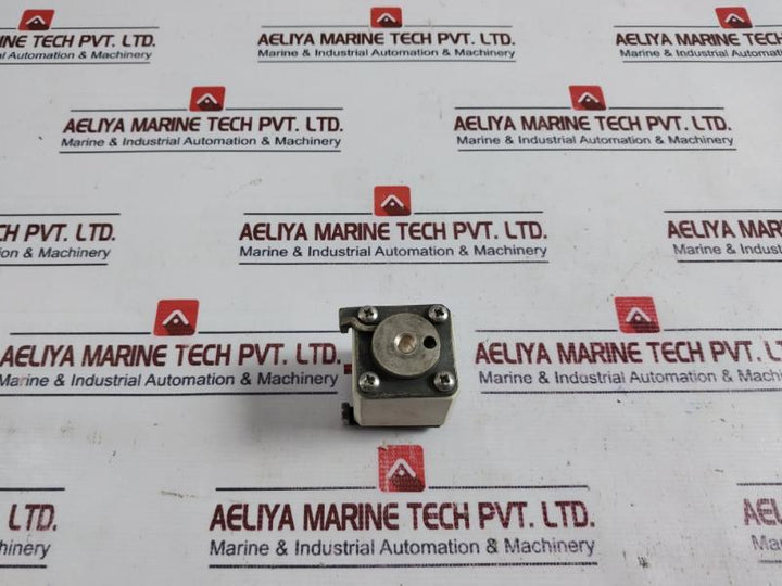 FERRAZ V300053 Fuse Square Body 660-700V AC 125A