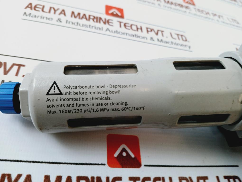 Festo 159617 Compressed Air Filter Sintered W/ Centrifugal Separator LF-D-MINI-A