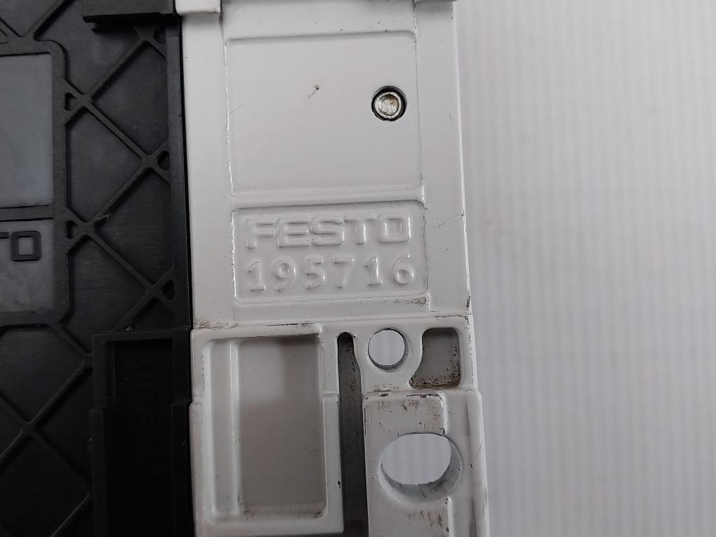 Festo 197330 Control Block Cpx-fb 32 Cpx-ge-ev A207 R20 Cpx-epr-ev Cpx-cp-4-fb