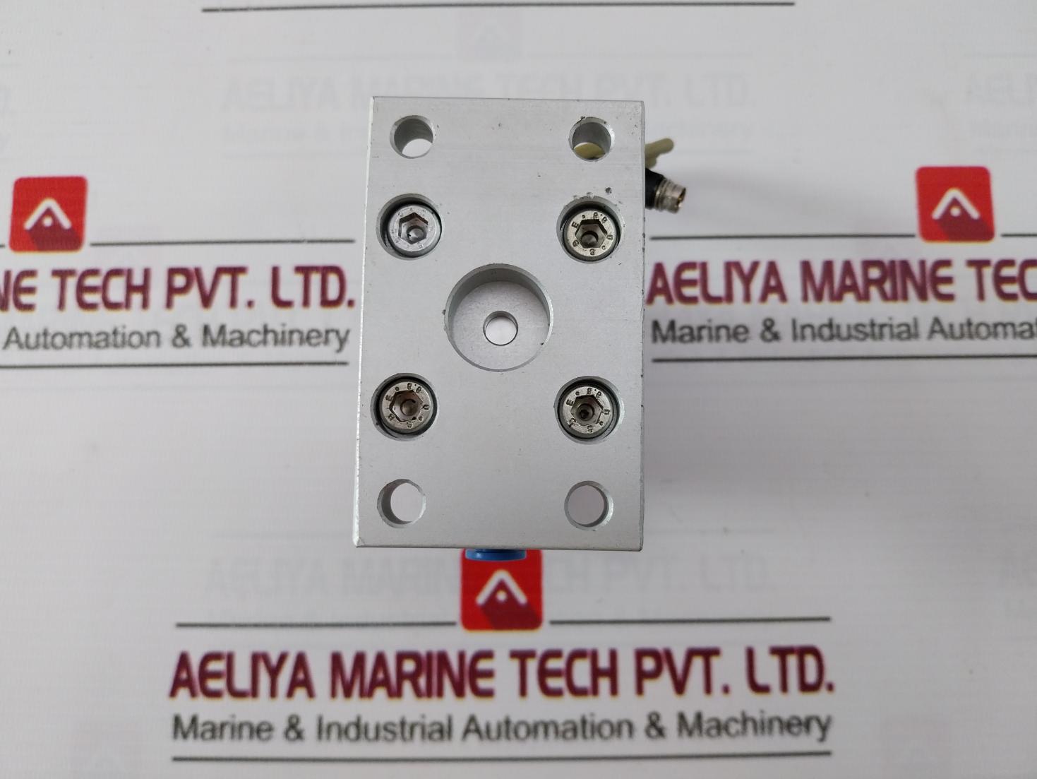 Festo Advu-32-25-p-a Compact Cylinder 10 Bar