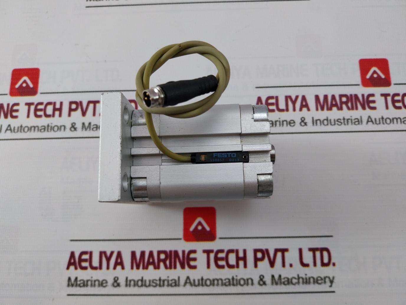 Festo Advu-32-25-p-a Compact Cylinder 156534 E323 10 Bar