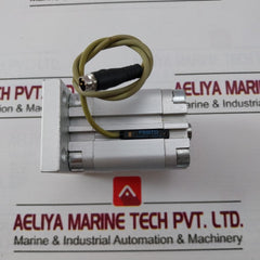 Festo Advu-32-25-p-a Compact Cylinder 156534 E323 10 Bar
