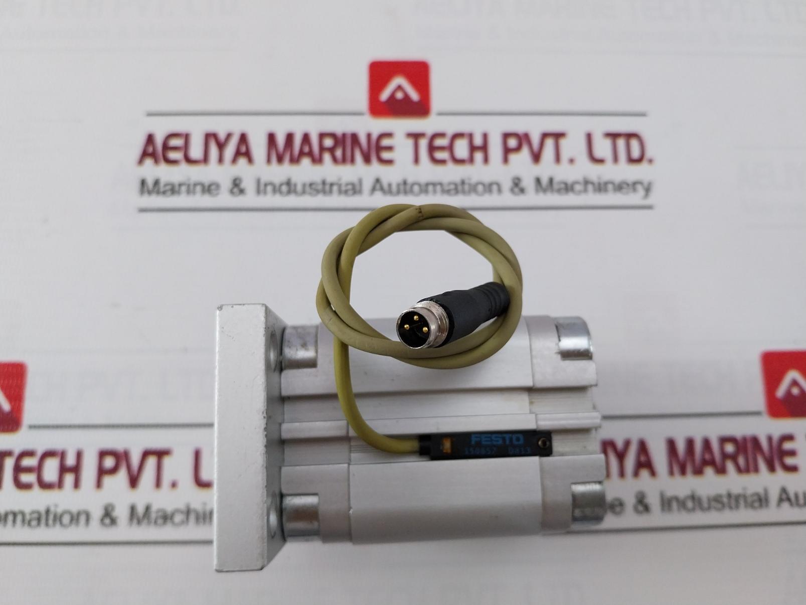 Festo Advu-32-25-p-a Compact Cylinder 156534 E323 10 Bar