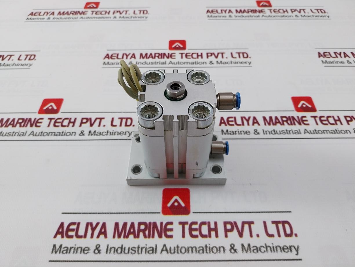 Festo Advu-32-25-p-a Compact Pneumatic Cylinder 10 Bar