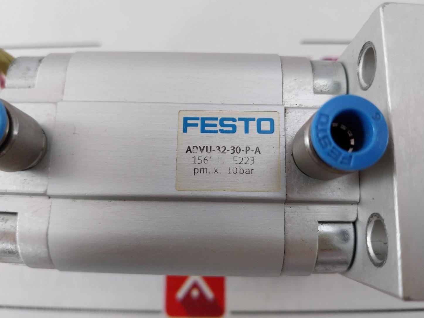 Festo Advu-32-30-p-a Compact Cylinder 10 Bar