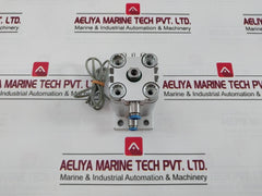 Festo Advu-32-30-p-a Compact Cylinder 10Bar 156535