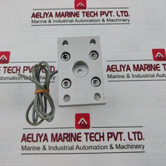 Festo Advu-32-30-p-a Compact Cylinder 10Bar 156535