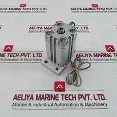 Festo Advu-32-30-p-a Compact Cylinder 10Bar 156535