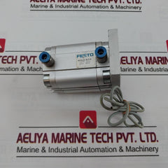Festo Advu-32-30-p-a Compact Cylinder 10Bar 156535
