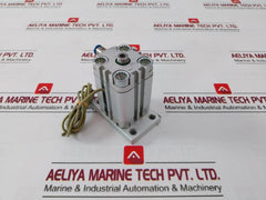 Festo Advu-32-30-p-a Compact Pneumatic Cylinder 10 Bar