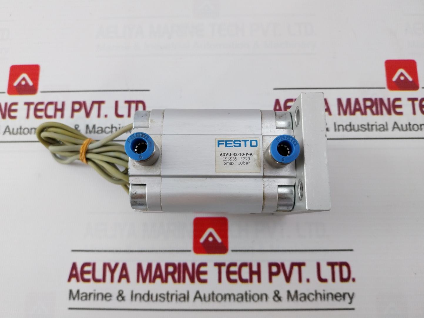 Festo Advu-32-30-p-a Compact Pneumatic Cylinder 10 Bar