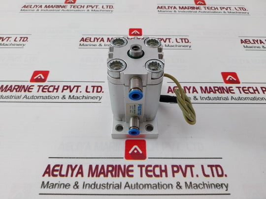 Festo Advu-32-30-p-a Compact Pneumatic Cylinder 10 Bar D813