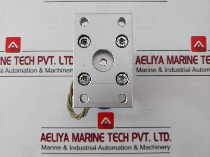 Festo Advu-32-30-p-a Compact Pneumatic Cylinder 10 Bar D813