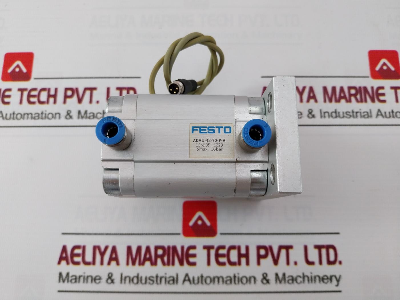 Festo Advu-32-30-p-a Compact Pneumatic Cylinder 10 Bar D813