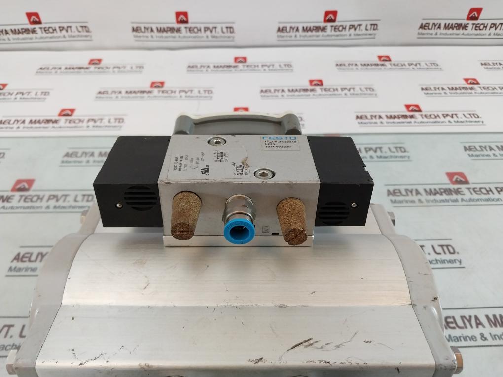 Festo DFPD-80-RP-90-RD-F0507 Rotary Actuator W/ Solenoid Valve, Switch Box