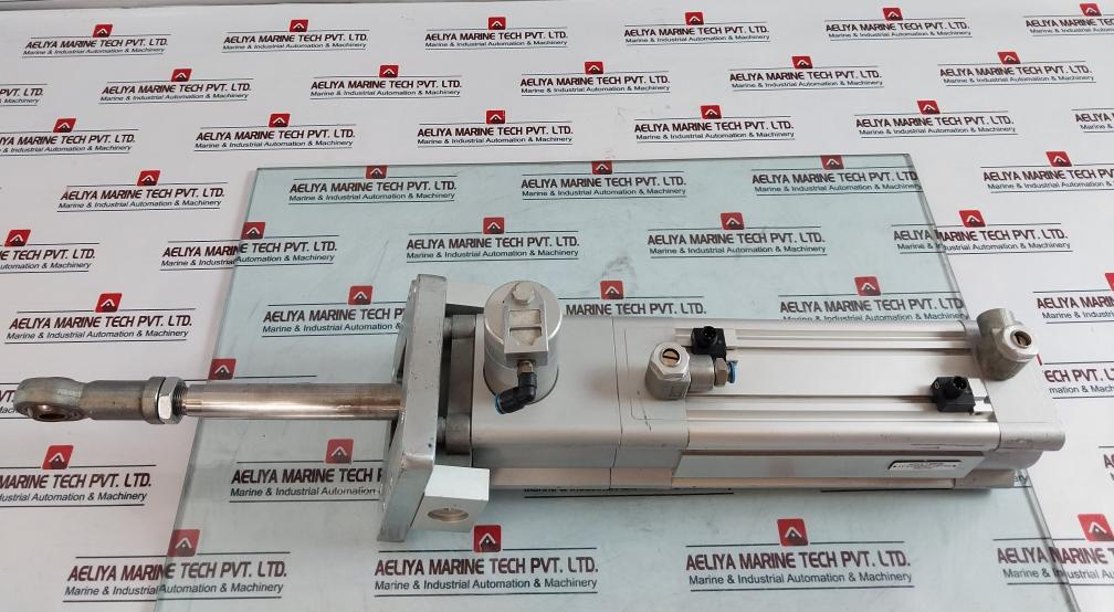 Festo DSBC-80-160-CD3-PPSA Rod End Bearing Pneumatic Cylinder VBQF-U-G18-E