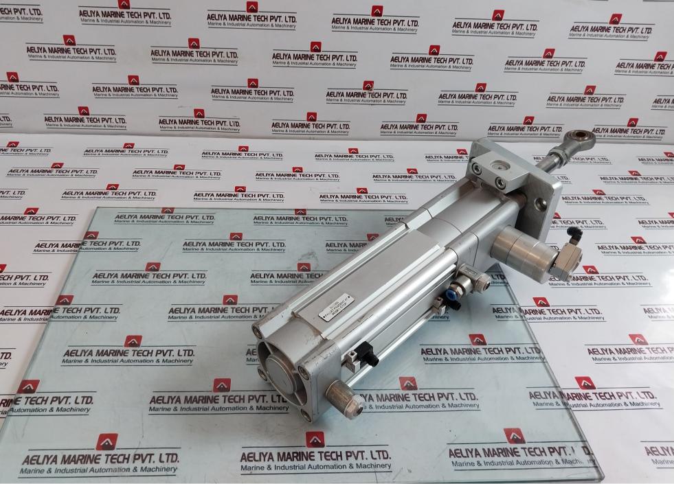 Festo DSBC-80-160-CD3-PPSA Rod End Bearing Pneumatic Cylinder VBQF-U-G18-E