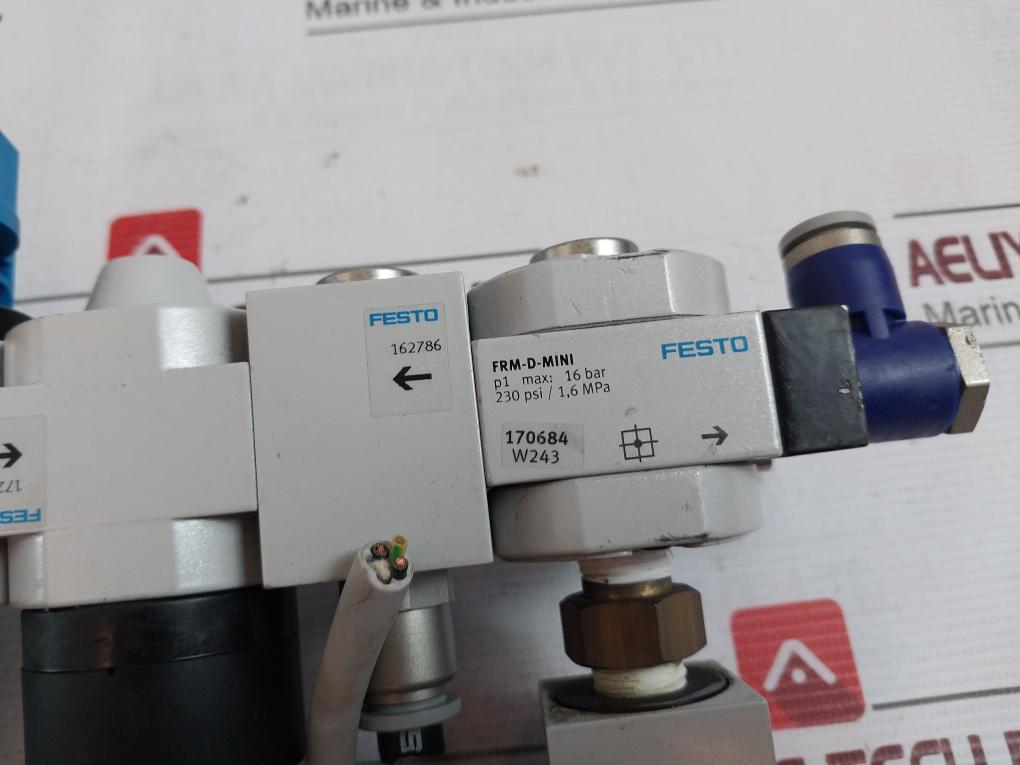 Festo Hee-d-mini-24 Air Preparation Unit 19-26.4V Dc 2.5W Ip00/65 36Psi/0,25Mpa