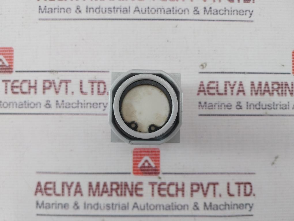 Festo Hel-d-mini On/Off Valve 3 Bar/40 Psi/ 0.3 Mpa