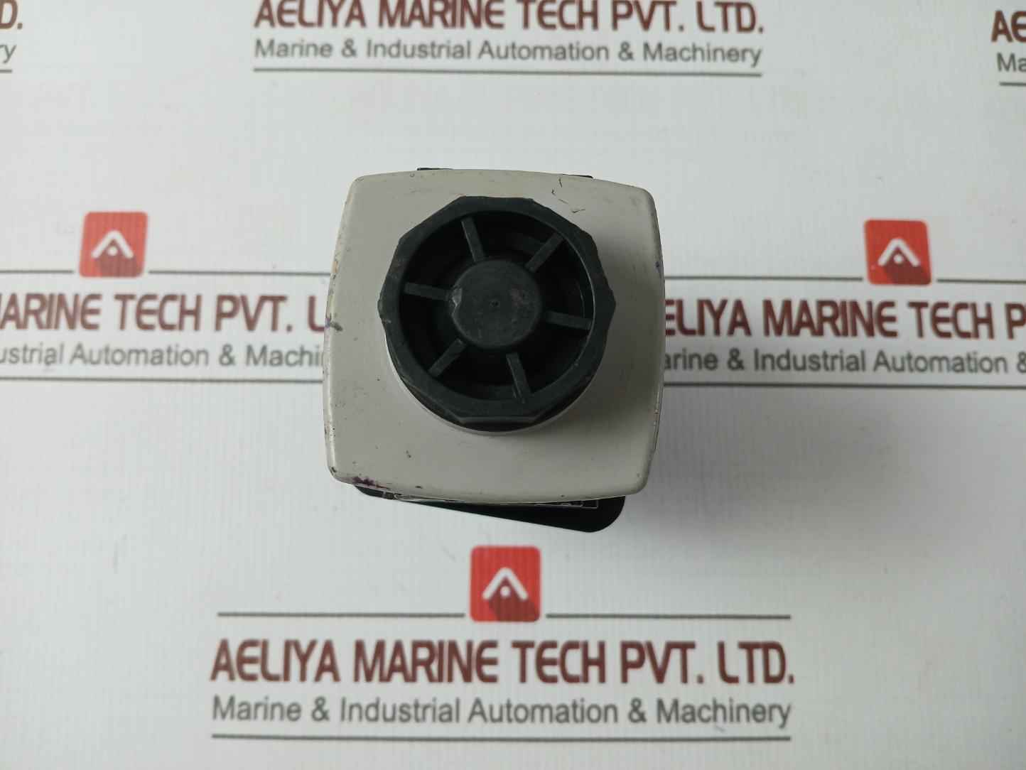 Festo Lr-m2-g1/4-04G Pressure Regulator 21 Bar/300Psi 4 Bar/60Psi