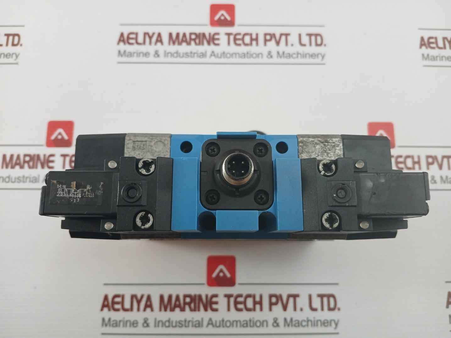 Festo Mebh-5/3B-d-2-zsr-c Solenoid Valve 40-145Psi 20.4-26.4V Dc