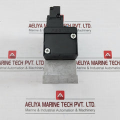 Festo Mebh-5/3B-d-2-zsr-c Solenoid Valve