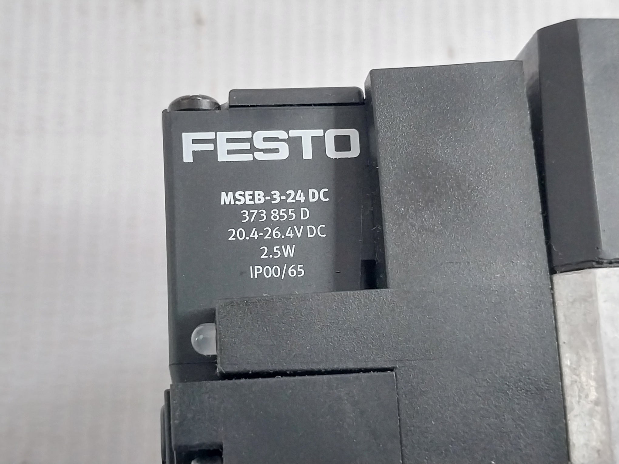 Festo Mebh-5/3G-d-2-zsr-c Solenoid Valve 3-10 Bar