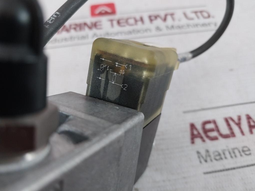 Festo Mfh-3-1/4-s Solenoid Valve 7959 W702 138,120Psi 42Vac 50/60Hz