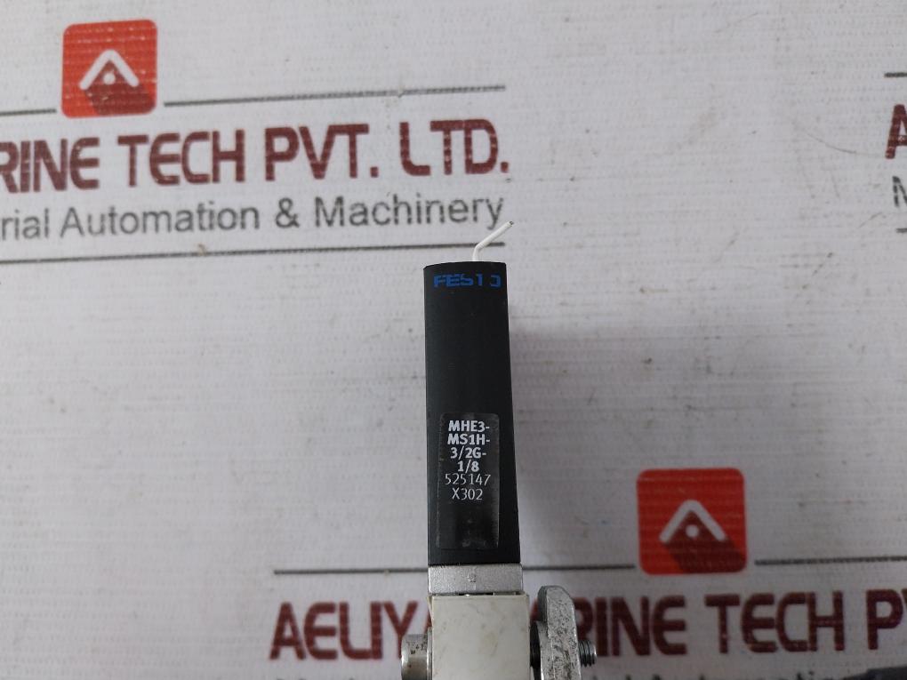 Festo Mhe3-ms1H-3/2G-1/8 Solenoid Individual Air Valve 525147 24V Dc