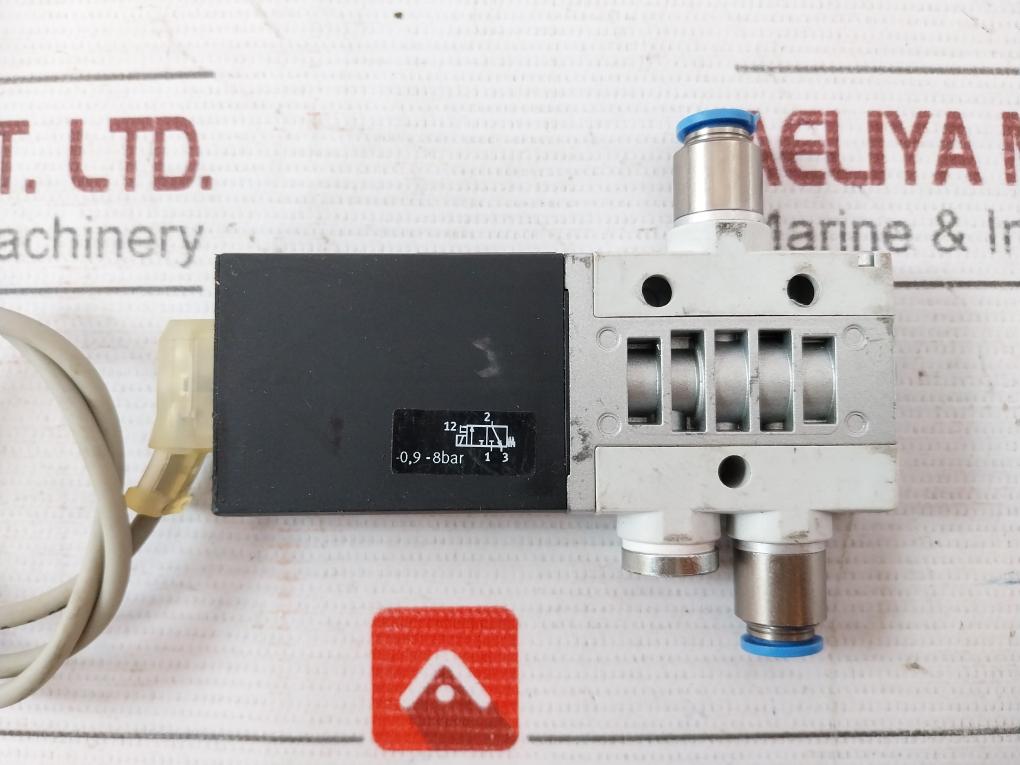 Festo Mhe3-ms1H-3/2G-1/8 Solenoid Valve With Connecting Cable 21,6V-26,4V Dc