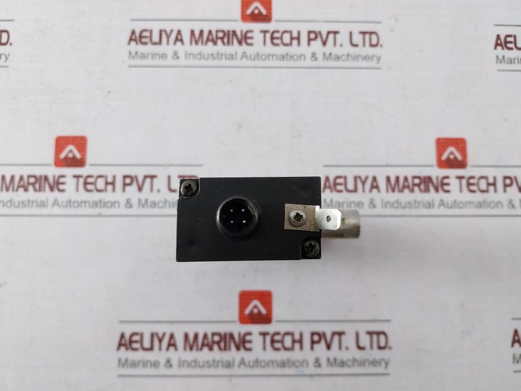 Festo Mpye-5-1/8-hf-010-b 151693 T272 Proportional Valve 24Vdc 0-145 Psi
