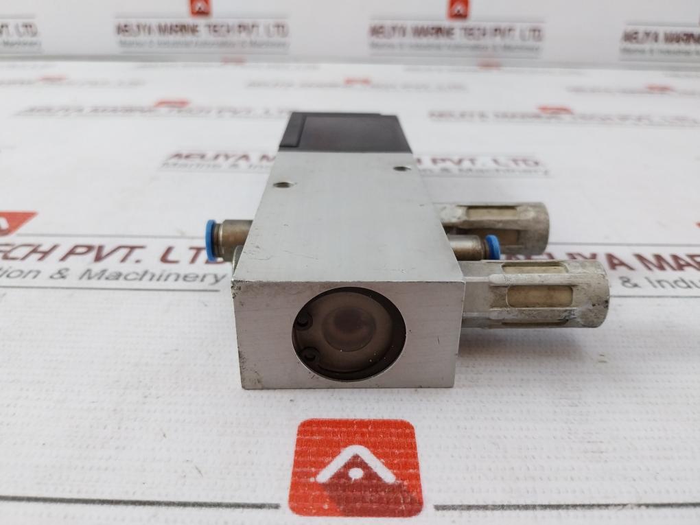 Festo Mpye-5-1/8-hf-010-b 151693 T272 Proportional Valve 24Vdc 0-145 Psi
