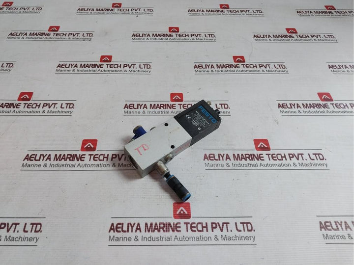 Festo Mpye-5-1/8-hf-010-b Proportional Directional Control Valve 0-145Psi 24Vdc