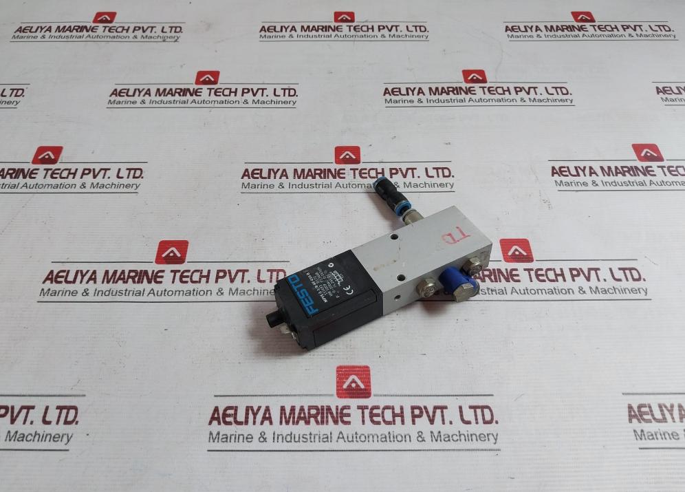 Festo Mpye-5-1/8-hf-010-b Proportional Directional Control Valve 0-145Psi 24Vdc