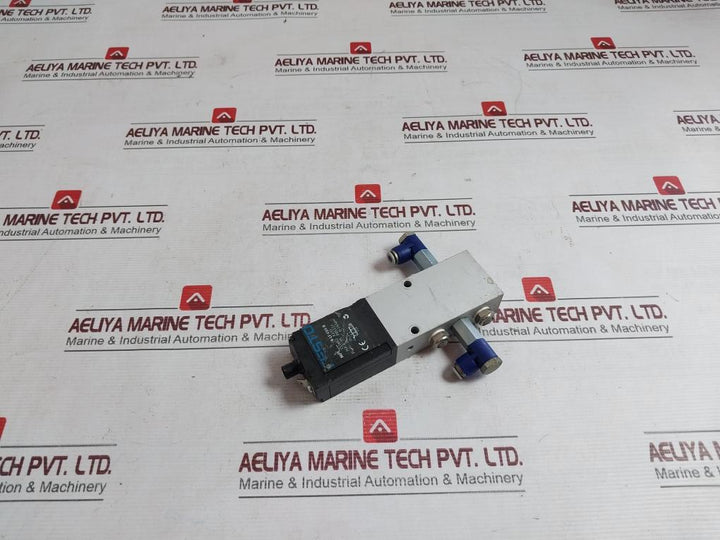 Festo Mpye-5-1/8-lf-010-b Proportional Directional Control Valve 0-10Bar 24Vdc